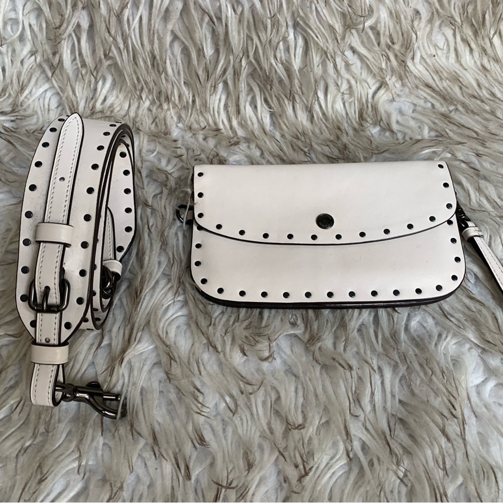 COACH 1941 clutch w/ wristlet and matching bag strap in chalk with rivets